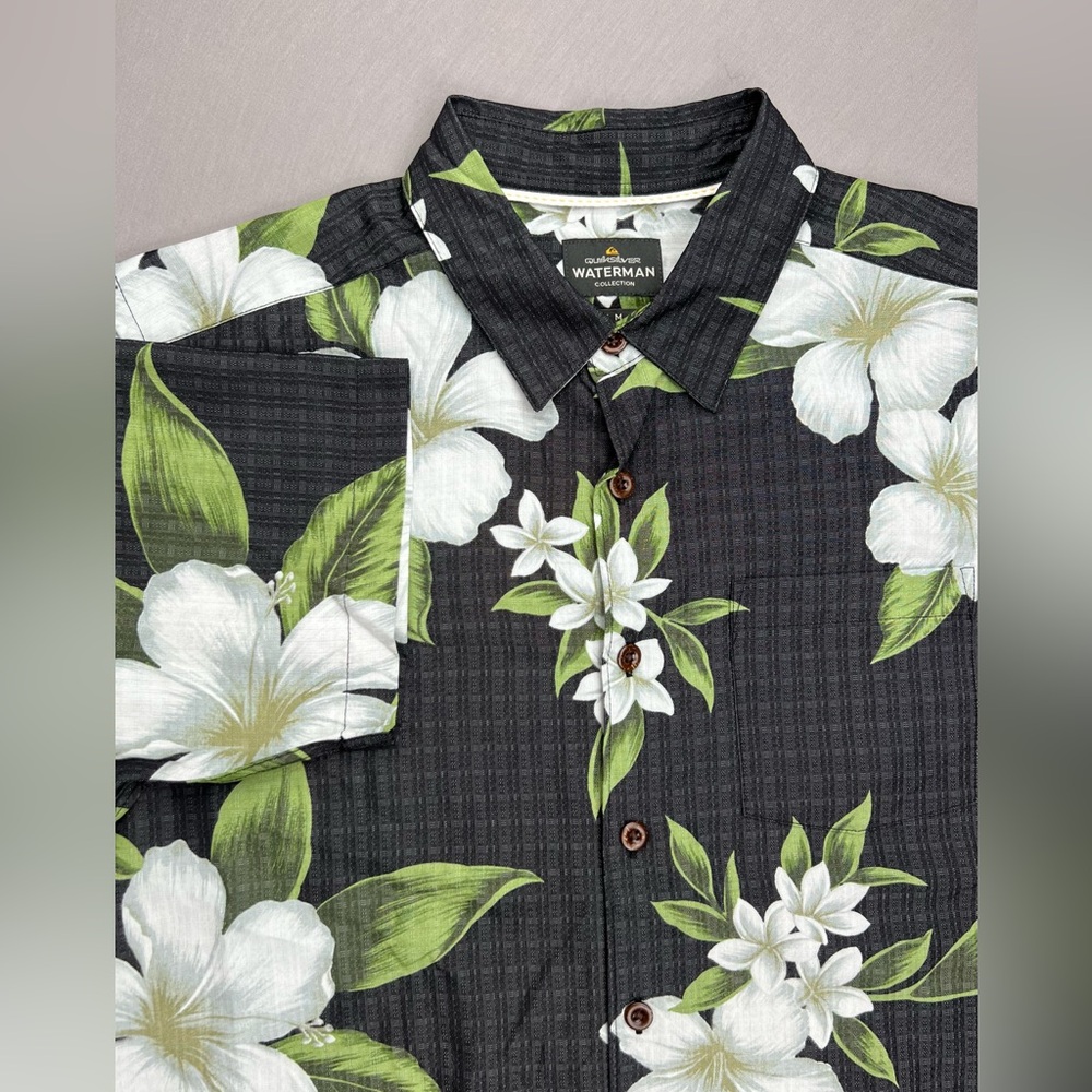 QUIKSILVER WATERMAN PRINTED SS WOVEN BUTTON DOWN SHIRT